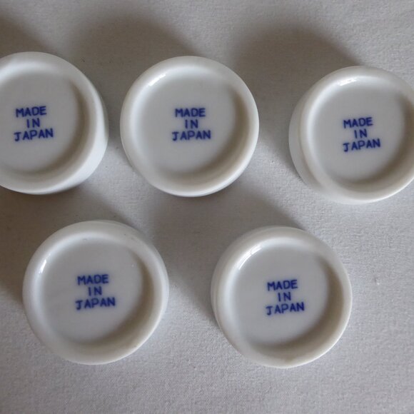 JAPANESE PORCELAIN CHOPSTICK RESTS HOLDER STANDS (NEW) SET OF 5 - Picture 3 of 8